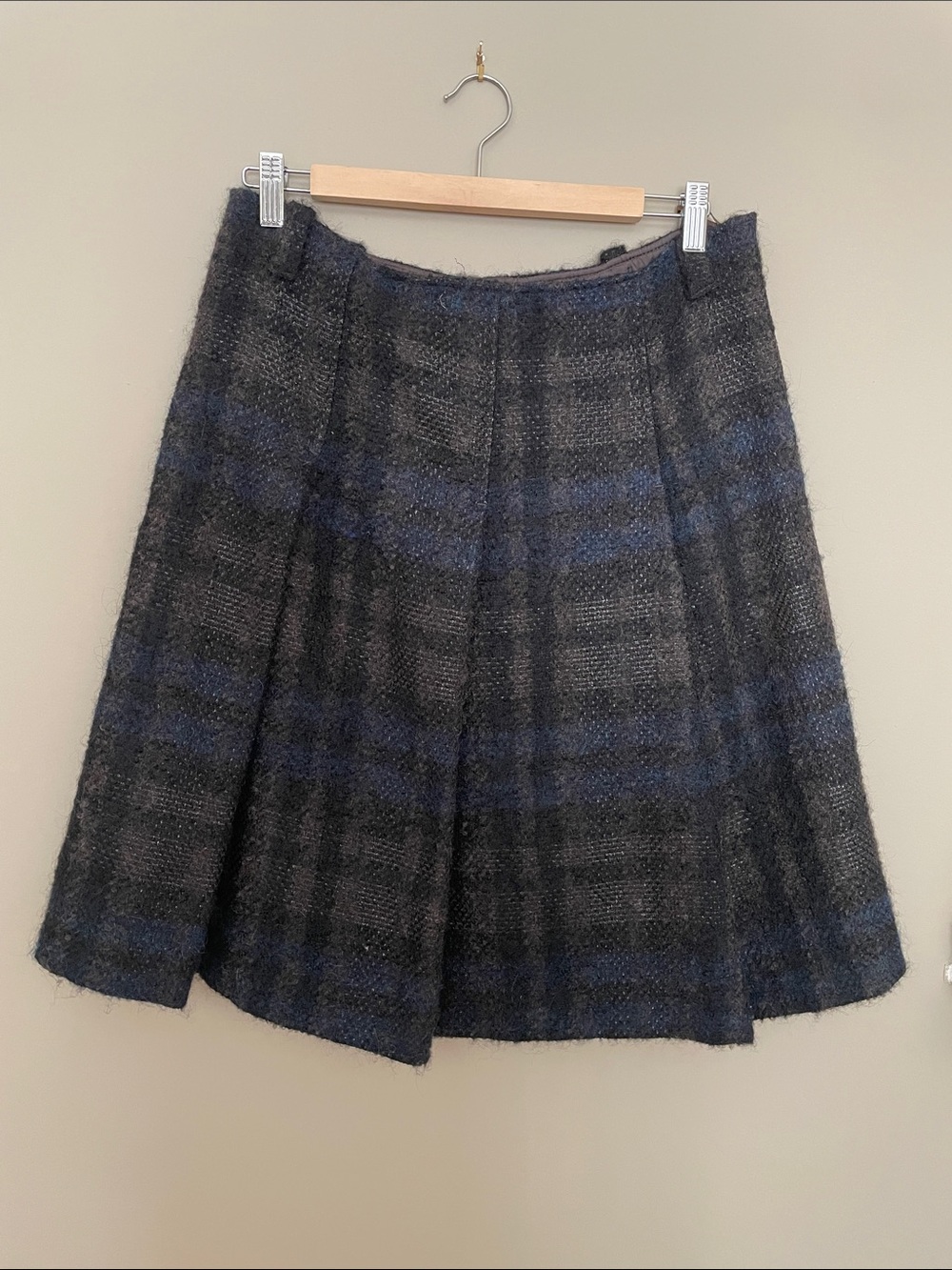 Weekend MaxMara Wool Blend Charcoal & Navy Plaid A-Line Skirt